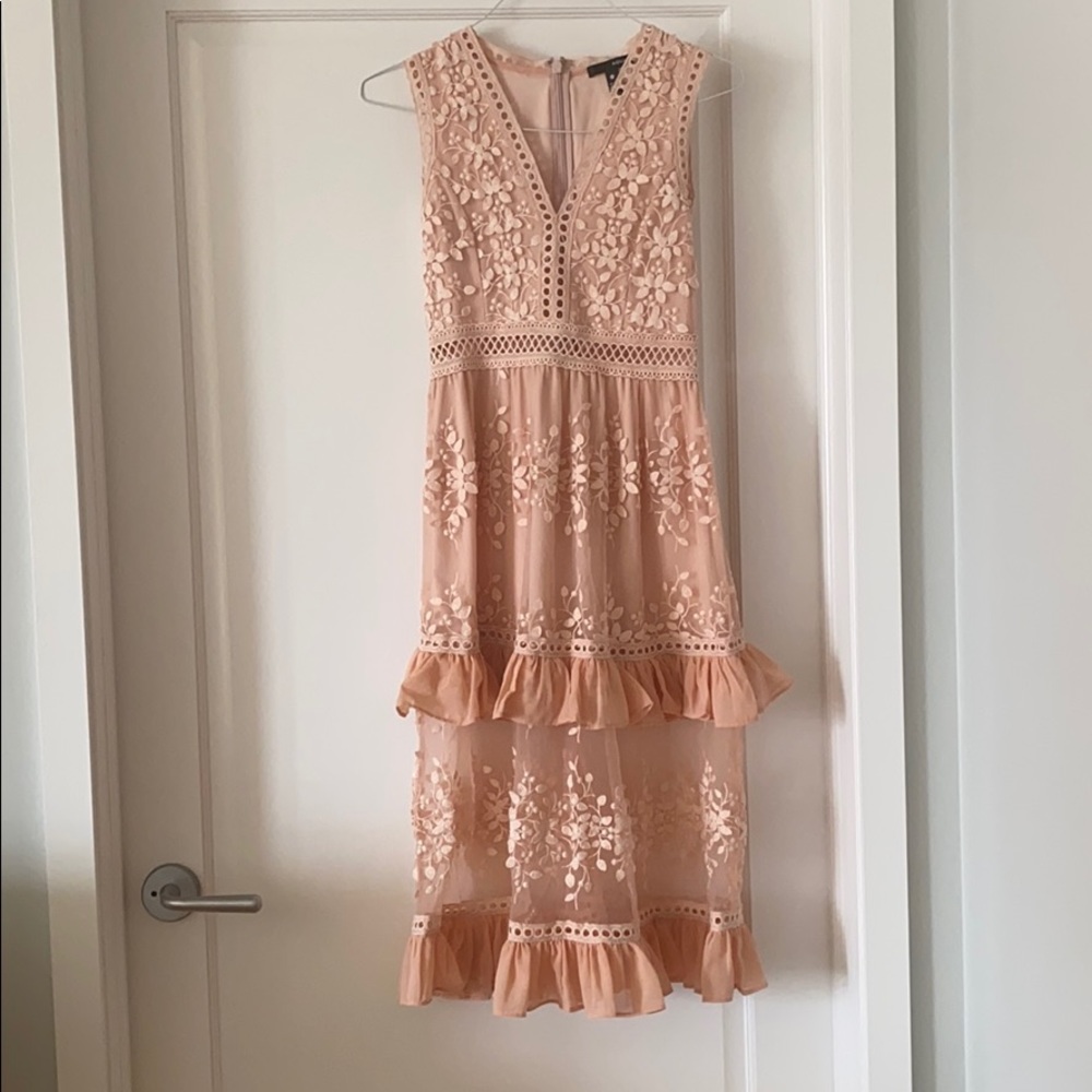 Aqua Vine Floral Embroidered Tiered Midi Dress Xs Gem